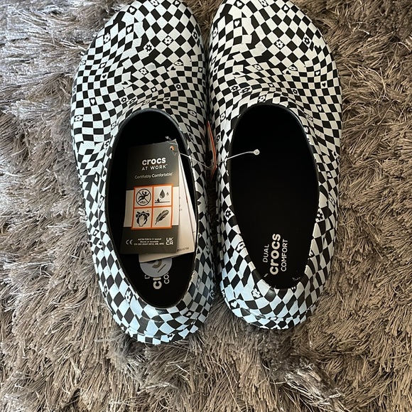 Work crocs - Picture 3 of 3